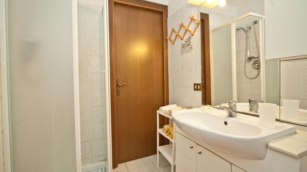 Rental In Rome Celeste Apartment ห้อง รูปภาพ